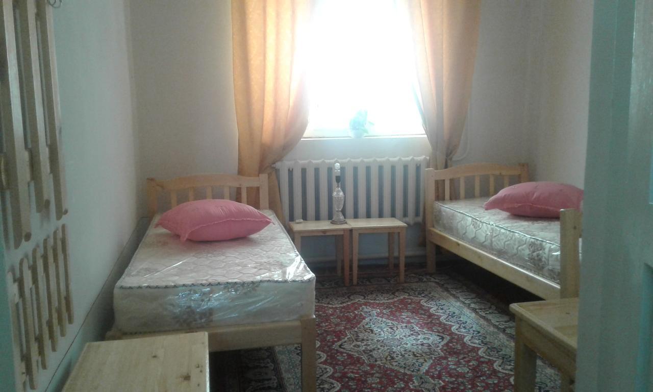 Bed and Breakfast Western House Qorowul Exteriér fotografie